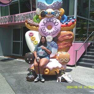 Meet your Posher, Kayla